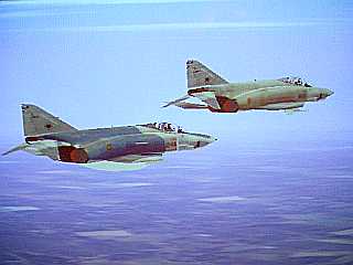 Observese el camulaje "Hill One" del 12-64