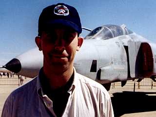 Copia de javiphantom2.jpg (10131 bytes)