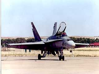 12-20 aparcado antes de la exhibici�n