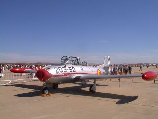 Hispano Aviaci�n HA-200 Saeta